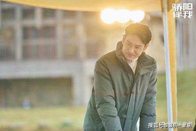 《骄阳伴我》盛阳简冰确定关系后偷户口本领证 罗美娟气出心梗