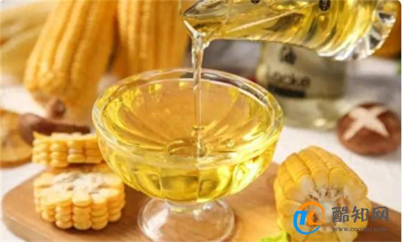 什么油最不健康呢 大豆油吗 医生提醒:这2种油应该少吃或不吃