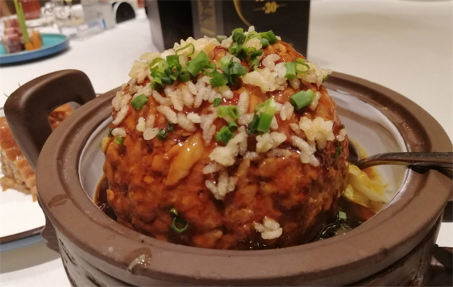 狮子头怎么做 狮子头馅料怎么配