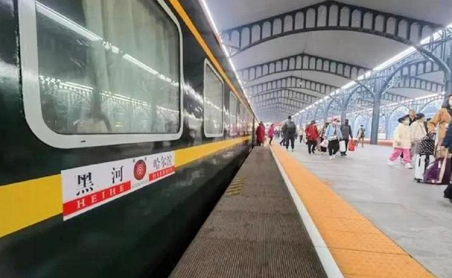 为什么K5133次旅客列车脱轨