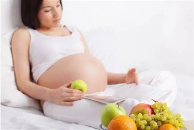 怀孕时她坚持做一件事 孩子出生后 被人夸是神童