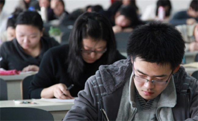 国考报考人数最多的岗位是哪个