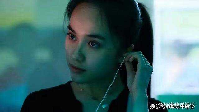 《坚如磐石》金江首富的隐秘生活 黎志田为什么用房卡躲避杀手?