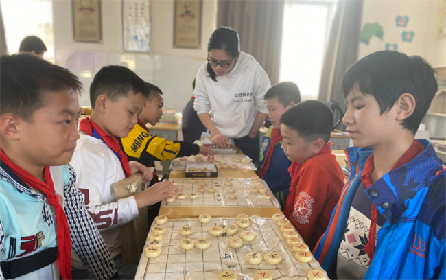 怎么样培养学生的兴趣 如何激发培养学生兴趣