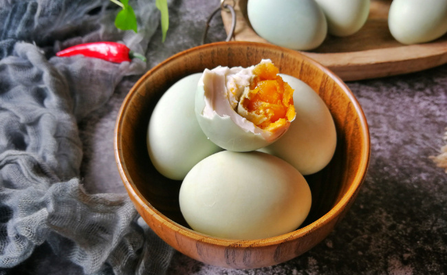 鸭蛋怎么腌 鸭蛋腌制能保存多久