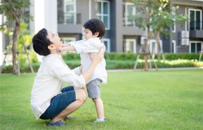 3岁半的孩子大叫 暴躁易怒爱动手打人是什么原因