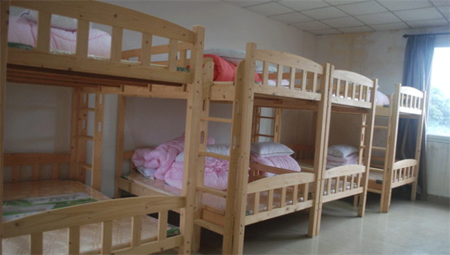 住宿学校的好处与坏处 孩子住宿好还是走读好