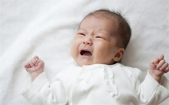孩子脑袋越大越聪明 不尽然 想提高智商 得常做这三件事