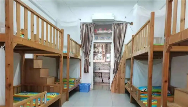 住宿学校的好处与坏处 孩子住宿好还是走读好