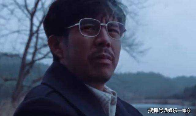 《河边的错误》疯子杀人的动机究竟是什么?幺四婆婆为什么被疯子杀害?