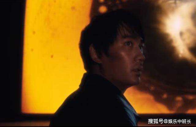 《河边的错误》白洁为什么坚持生下患病孩子?她的决定是否明智?