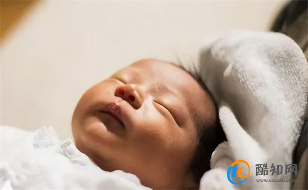 宝宝不爱动是什么原因 为什么宝宝不怎么动