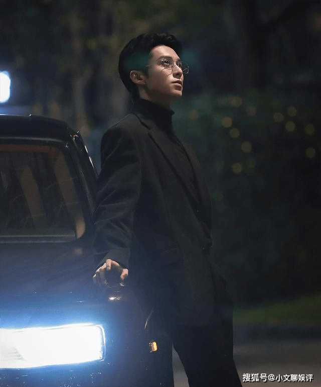 《以爱为营》男女VS主角如何相识的?郑书意是如何平衡事业与爱情的?