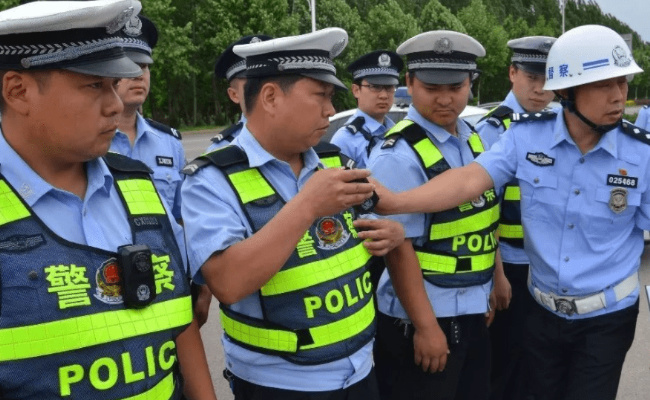 辅警几年能升为正式警察 辅警和协警有什么区别