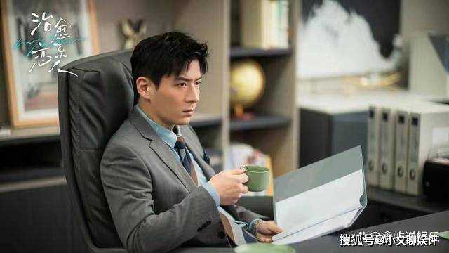 《治愈系恋人》用电钻开颅的苏为安 看似荒谬的剧情却是非常严谨