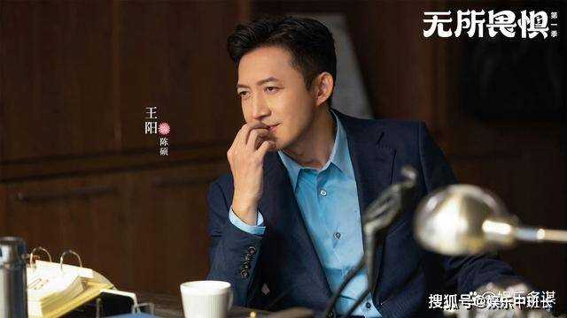 《无所畏惧》刘母求助罗英子，意外揭开刘家的遮羞布 刘铭当场吓瘫了