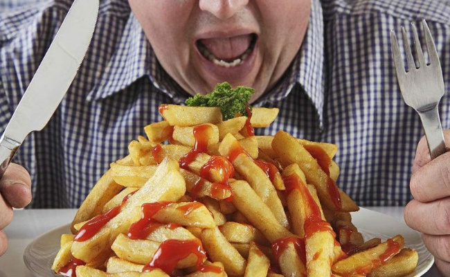 喝酒防寒、吃高热量食物能暖身吗