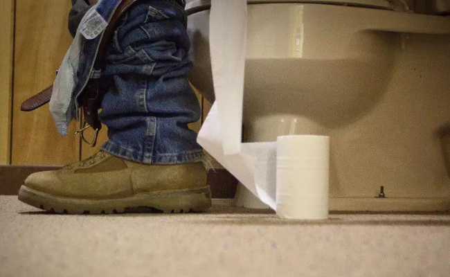 为何上厕所时间不宜超过10分钟