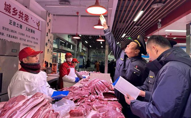 为何生鲜灯全面禁用 开启“素颜”卖肉