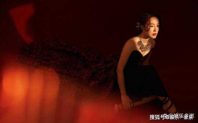 《新闻女王》许父去世留下七字遗言 许诗晴辞职考公,嫁进豪门做阔太