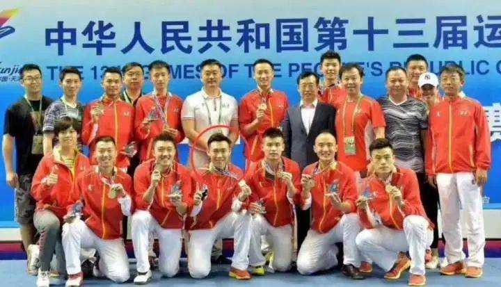 体坛传出噩耗!31岁前羽毛球国手于小渝不幸溺亡 与美妻结婚不到2个月
