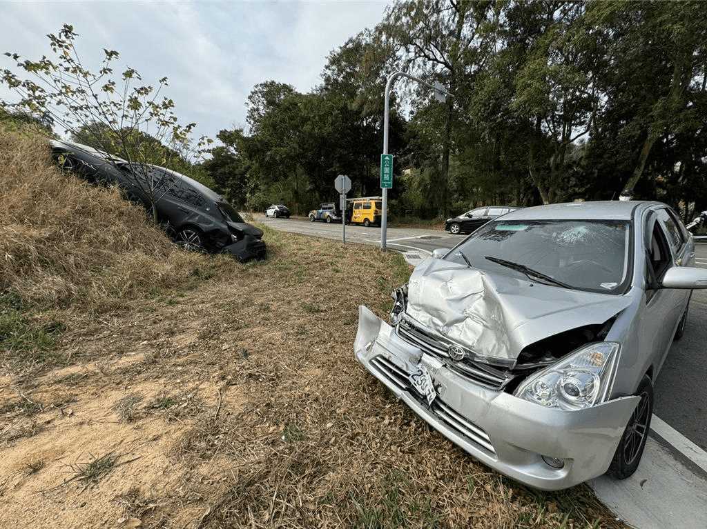 何润东拍戏时遭遇车祸 本人发声:本人平安无事,副导演却断了一根牙