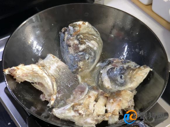 冬天豆腐和哪些食材一起炖更好吃