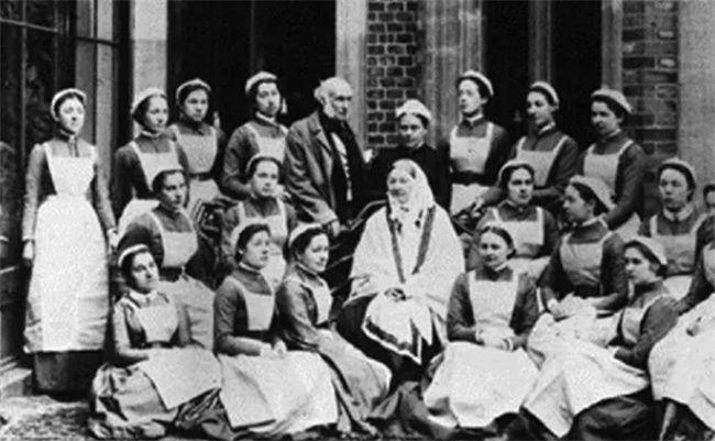 1860年第一所护士学校在什么地方 南丁格尔护士学校在哪创建