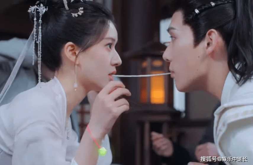 《神隐》古晋有多狡猾？一个竹蜻蜓 就骗走了阿音所有第一次