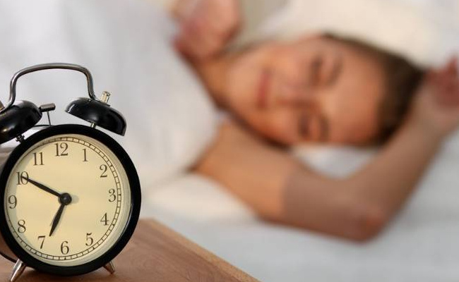 为何7小时睡眠或降低死亡率