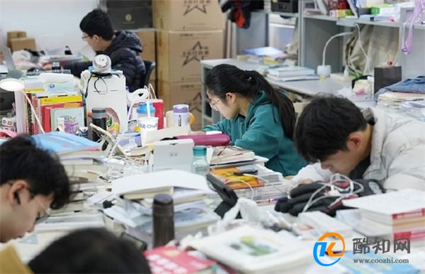 考研人数3年来是否首次下降 为什么考研人数下降_酷知科普