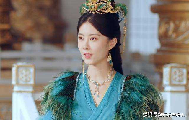 《神隐》华姝能力比哥哥强,为何不甘心当孔雀族长?答案太讽刺
