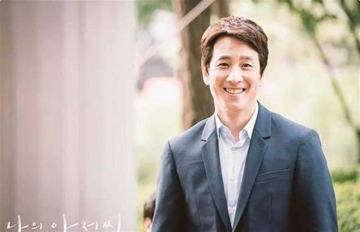 48岁韩国演员李善均疑车内烧炭自杀 3天前因涉毒被审查19个小时
