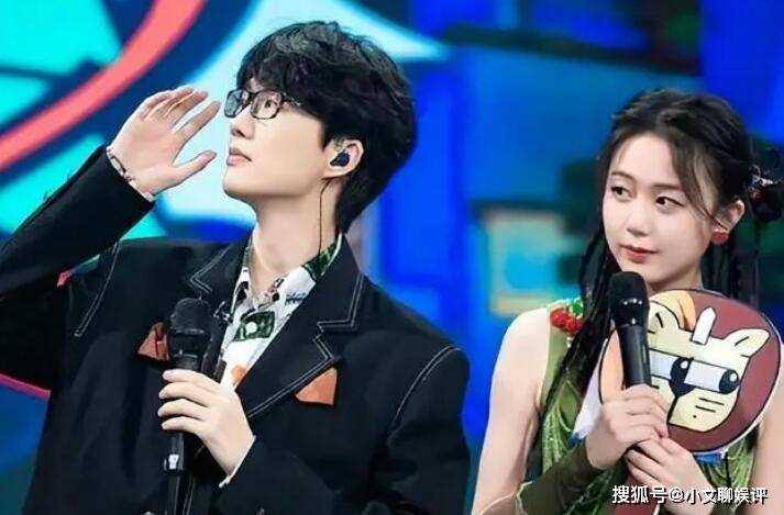 许嵩和冯禧什么时候在一起的?许嵩千年铁树开花 与冯禧的恋情曝光原因