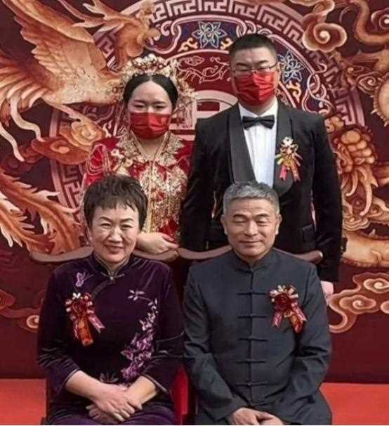 《失孤》原型郭刚堂妻子开庭前失声痛哭 长达26年的被拐事件终于落下帷幕