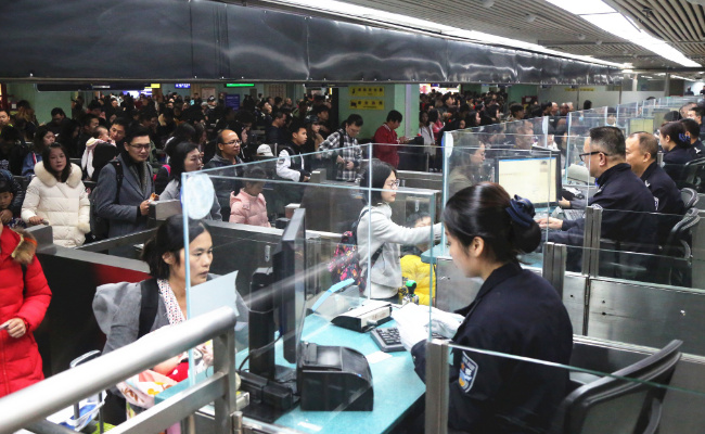 预测元旦全国口岸通关日均出入境156万人次 说明了哪些问题
