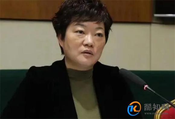 女县长被双开:计划外生育子女 女县长因为什么被双开_酷知科普