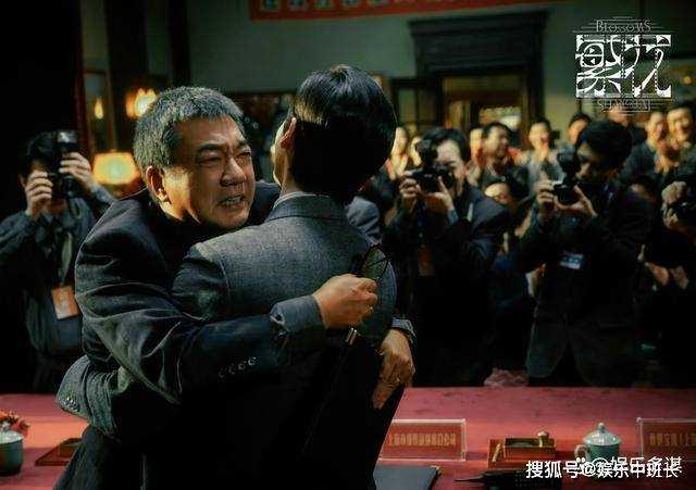《繁花》李李十年丑闻被无情拆穿!阿宝躺赢成最大赢家 玲子疯狂巴结