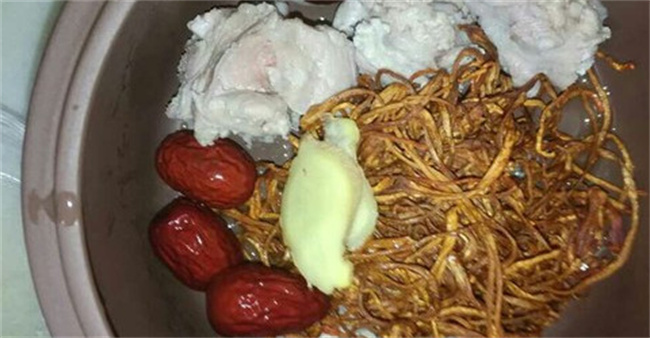 排骨汤怎么加水