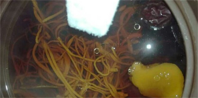 排骨汤怎么加水