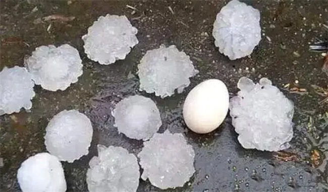 冰雹是怎么形成的 冰雹属于凝固还是凝华