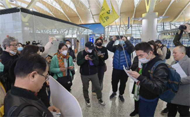 国内游火爆出入境游双向复苏,意味着旅游市场回暖吗