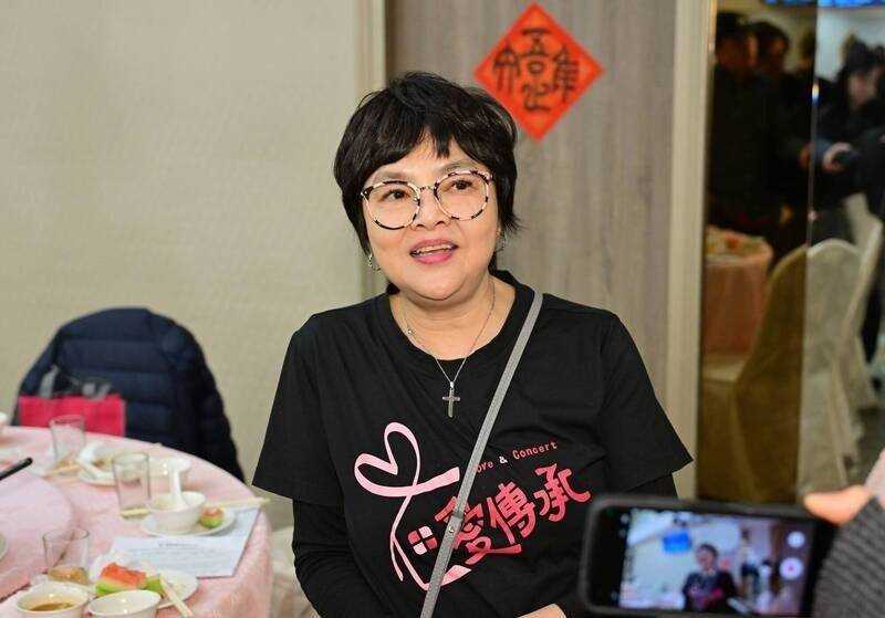 曝袁惟仁意识不清!摔成植物人 靠姐姐贴身照顾喂奶喂水