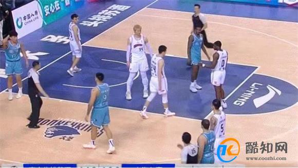 CBA罚单:任骏威恶意肘击停赛2场 恶意肘击会怎样