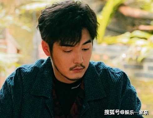 《要久久爱》丁也喜欢天才作家黄瀛子吗?丁也的出场方式也太癫了