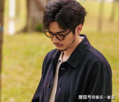 《要久久爱》丁也喜欢天才作家黄瀛子吗?丁也的出场方式也太癫了