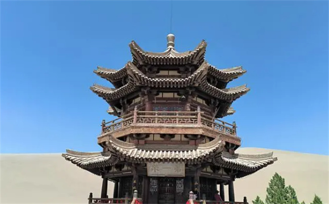 月牙泉在哪里 月牙泉几月份去最好