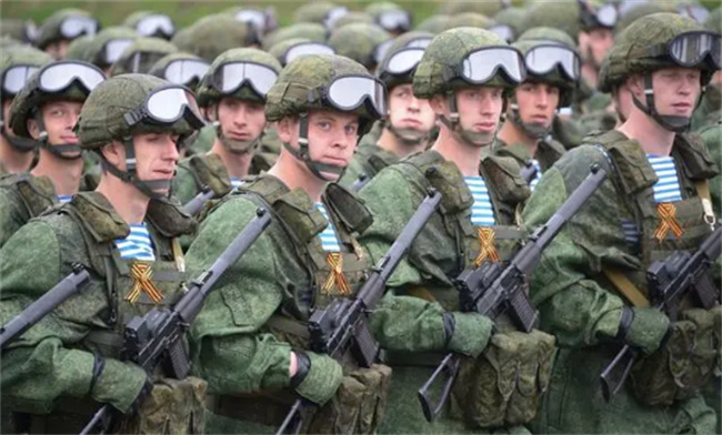 中国和俄罗斯谁的军事力量更强