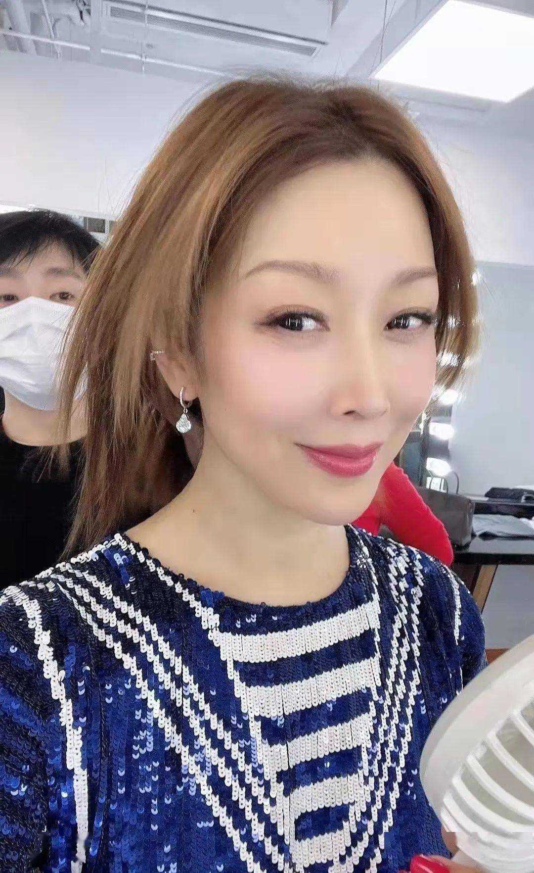 孙悦坦露为何隐退8年 家庭至上,为儿子哮喘治疗搬家上海