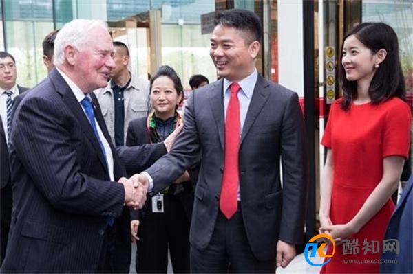刘强东老家光明村就业率100% 如何用电商改变家乡